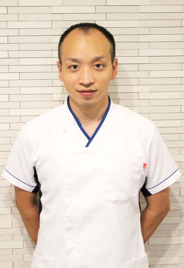 院 長　近藤 幸路